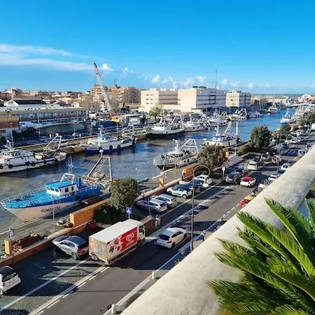 아파트 Domus Aaron 피우미치노